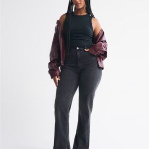 Abercrombie & Fitch Curve Love Ultra High Rise 90s Straight Jean